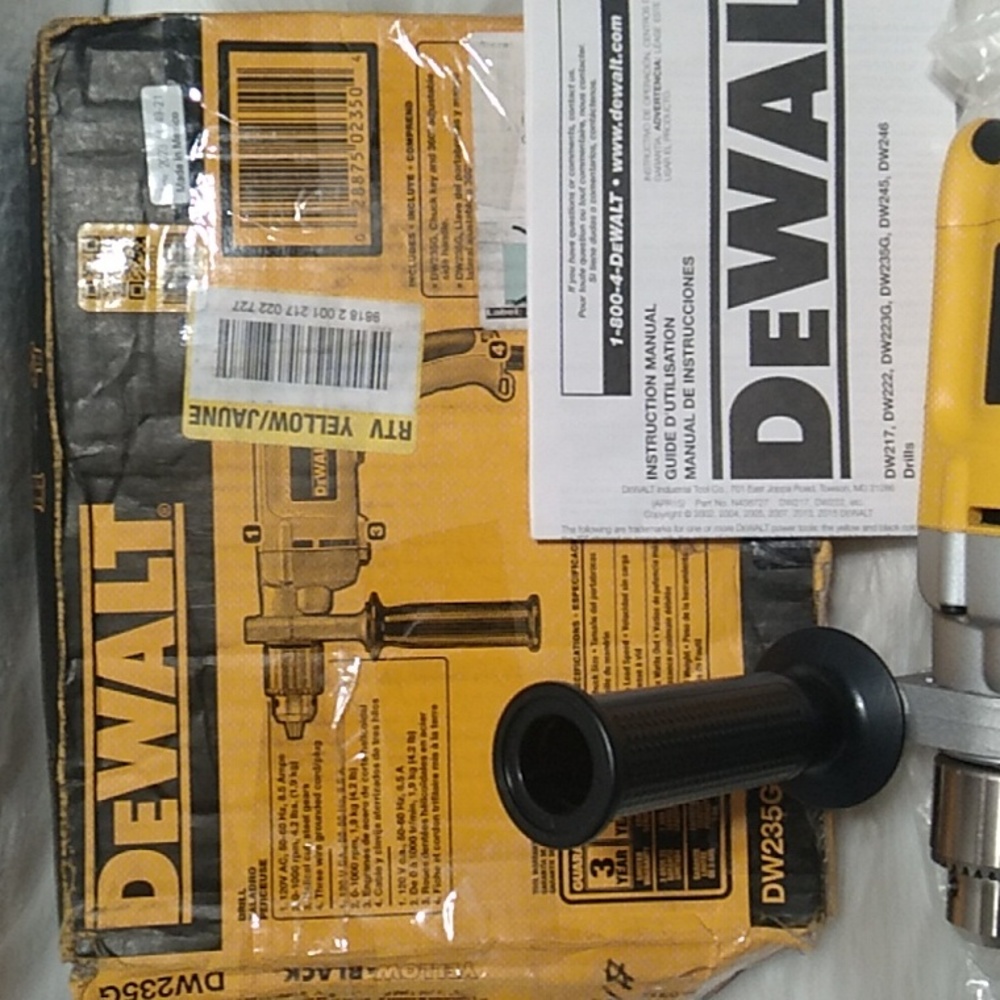 NIB Dewalt Drill W/Chuck Key & 360 Adjustable Side Handle - Picture 4 of 10